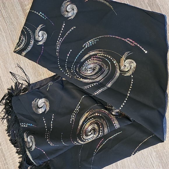 Vintage Black Beaded Evening Shawl with Fringe – 18x68 - Picture 3 of 4